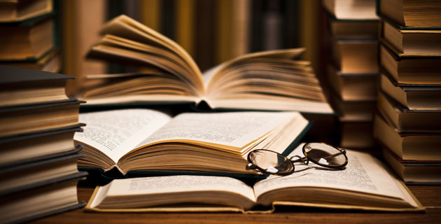Resultat d'imatges de fotos de libros