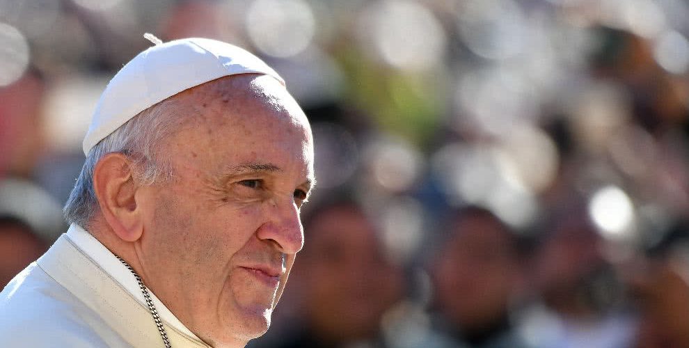 papa francisco pontifex 990x500 - El papa Francisco: el líder más influyente en Twitter