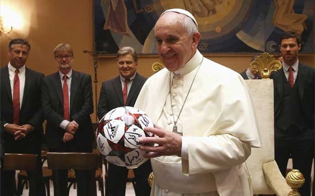 IMG 20170603 WA0006 - El fútbol también sirve para rezar