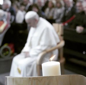 7 ideas de Francisco en el Encuentro Mundial de las Familias en Irlanda: Francisco pide perdón por los abusos. 1 1 300x297 - 7 ideas de Francisco en el Encuentro Mundial de las Familias en Irlanda: