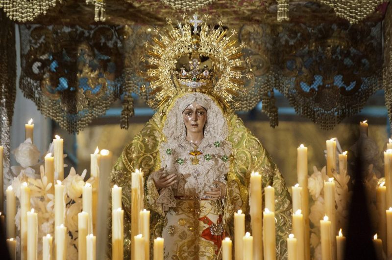 La Macarena de Sevilla procesiones de Semana Santa 800x532 - Las procesiones de Semana Santa