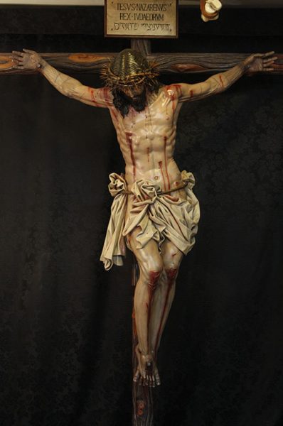 Stmo.Cristo de la Dulce Muerte Iriepal Guadalajara Francisco Romero Zafra 398x600 - Las procesiones de Semana Santa