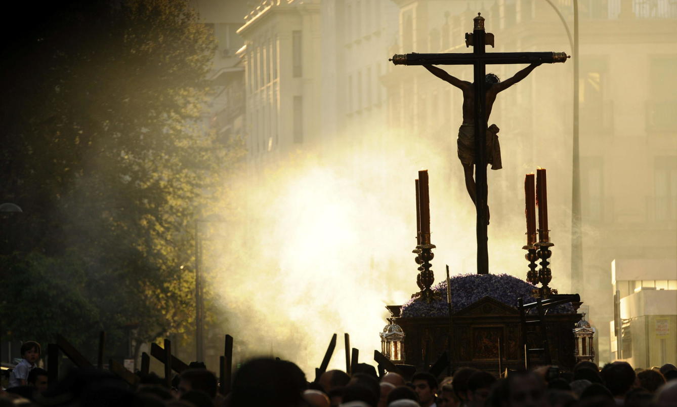 8 vídeos que te ayudarán a vivir mejor el Viernes Santo