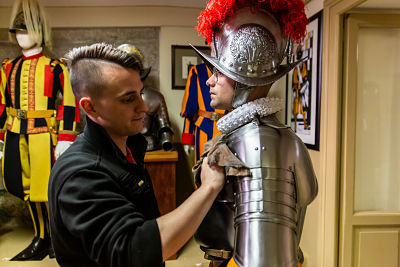 20190506 Swiss Guards Daniel Ibáñez 13 opt - La Guardia Suiza: el ejército más pequeño y antiguo del mundo