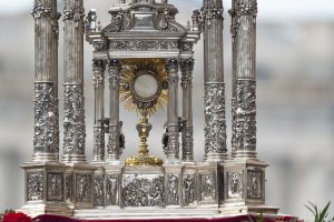 48132981136 7ac15809a7 z 1 300x200 - Corpus Christi Madrid 2019 - Álvaro García Fuentes