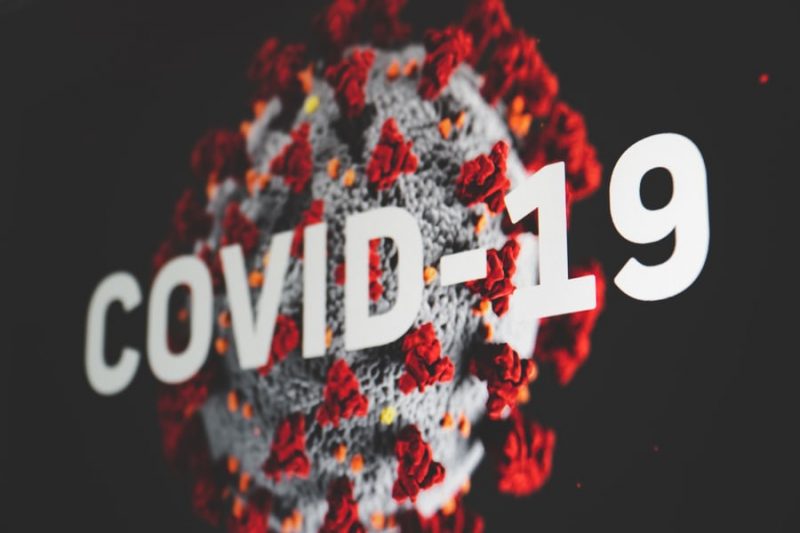 covid19 virus letal 800x533 - "Solo rezar y hablar con mi madre hacía que me calmase", Israel Remuiñán, un testimonio esperanzador que le ha ganado el pulso al COVID-19