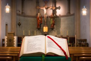 biblia-iglesia